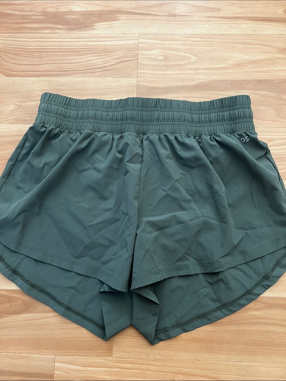 DSG Olive Green Women's Athletic Shorts with Elastic Waist - Size Large